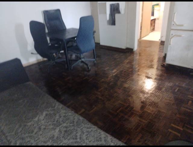 2.5 BEDROOM FLAT FOR SALE IN DURBAN CENTRAL